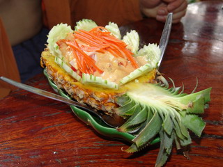 Pineapple boat